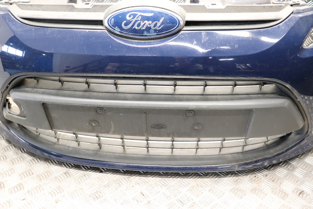 FIESTA FRONT BUMPER COMPLETE IN BLAZER BLUE (DAMAGED, SEE PHOTOS) 0912