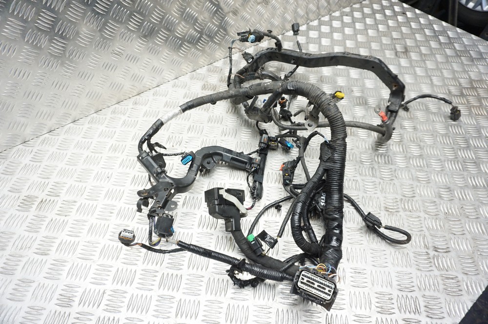 FORD FIESTA MK7 1.5 TDCI ENGINE WIRING LOOM G1BT-12A522-LJA 2013-2017