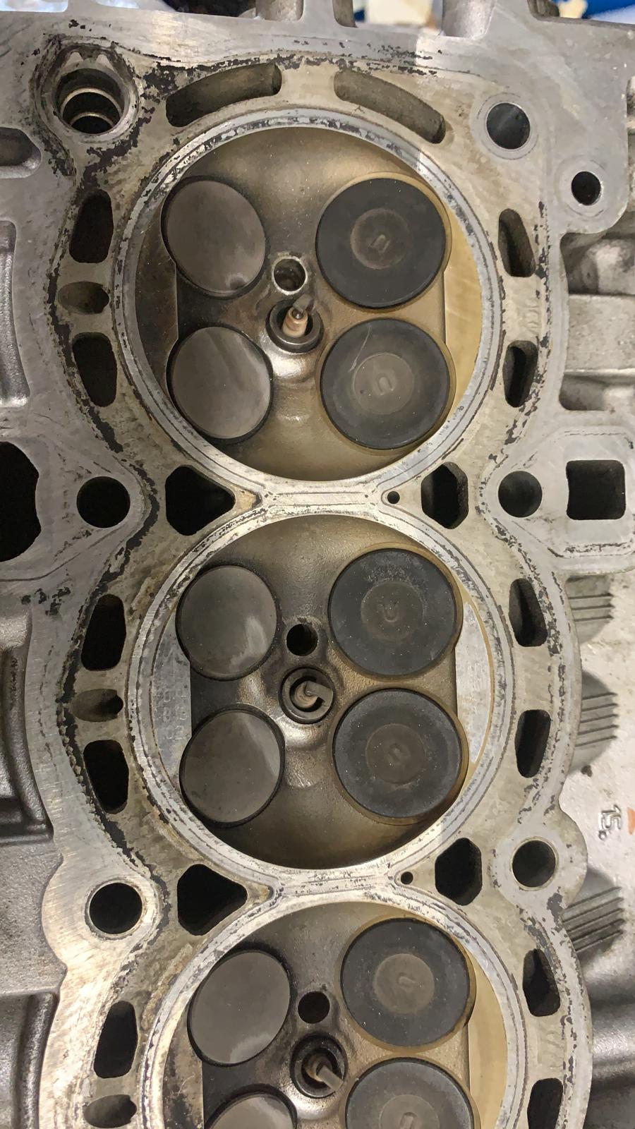 FIESTA MK7 ST180 1.6 ECOBOOST CYLINDER HEAD (CRACK SEE PHOTOS) 2013