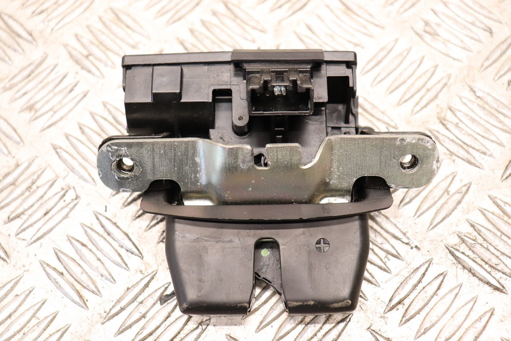 FORD FIESTA MK7 TAILGATE LOCK CATCH 20092012 NJ60 Gala Motors