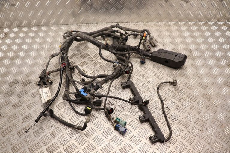 FORD FOCUS MK2 1.6 PETROL ENGINE WIRING LOOM 8M5T14A280MAC 20082011