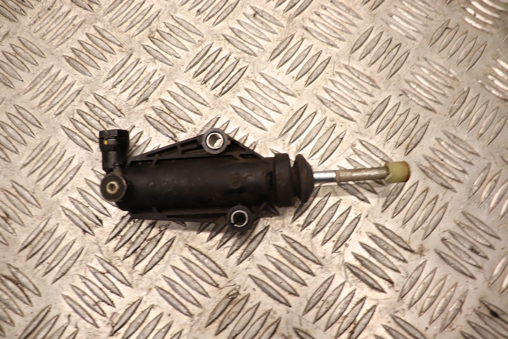 FORD KA MK2 1.2 PETROL CLUTCH SLAVE CYLINDER 20092016 AX62 Gala Motors