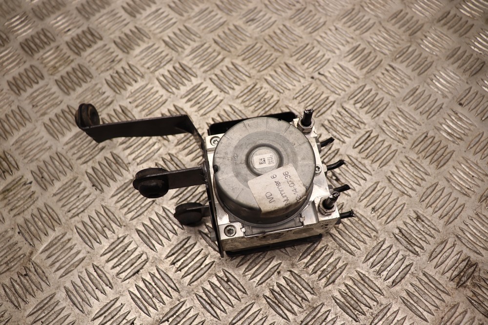 FORD FOCUS MK3 ST 2.0 ECOBOOST ABS PUMP 20152018 EN65 Gala Motors