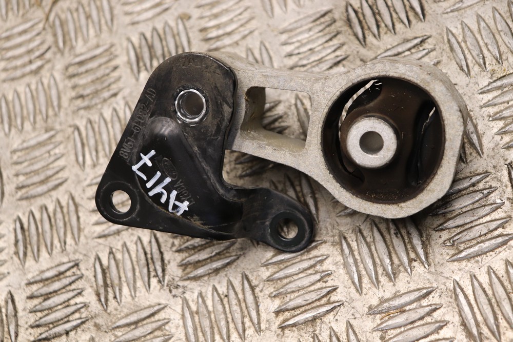 FORD FIESTA MK7 1.5 TDCI EURO 6 GEARBOX REAR MOUNT 20132017 AY17