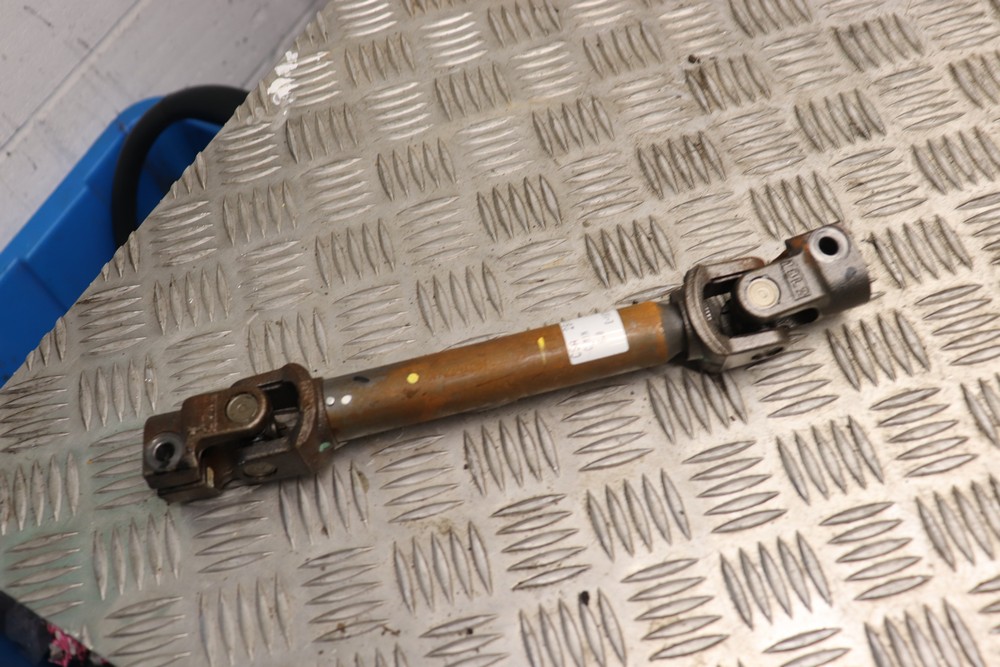 FORD FIESTA MK7 STEERING COLUMN KNUCKLE INTERMEDIATE SHAFT 20132017