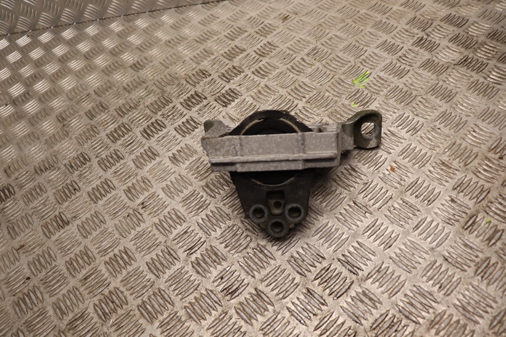 FORD FOCUS MK3 1.5 TDCI OS ENGINE MOUNT 20152018 CP66 Gala Motors