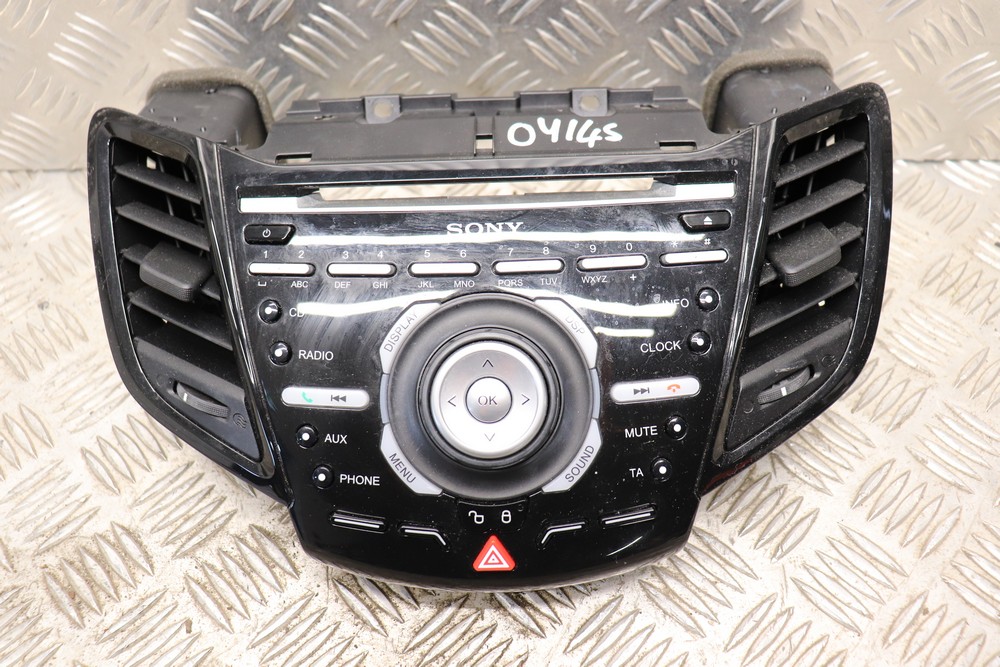 FIESTA MK7 SONY RADIO CONTROLS FASCIA TRIM (NON SAT NAV