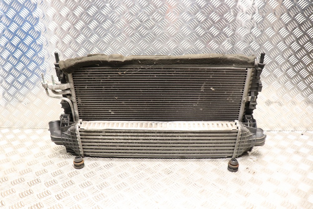 FOCUS MK2 ST225 2.5 PETROL MAN RADIATOR PACK LEGS BROKEN SEE PHOTOS 05 ...