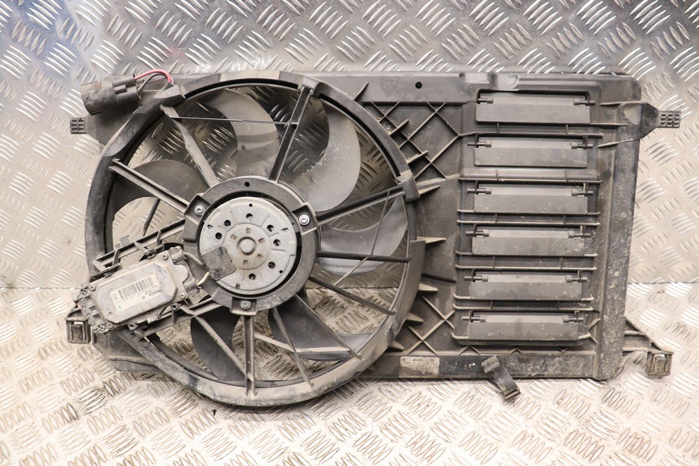 FORD FOCUS MK2 ST225 2.5 PETROL RADIATOR FAN WITH MODULE 2008-2011 YD10 ...