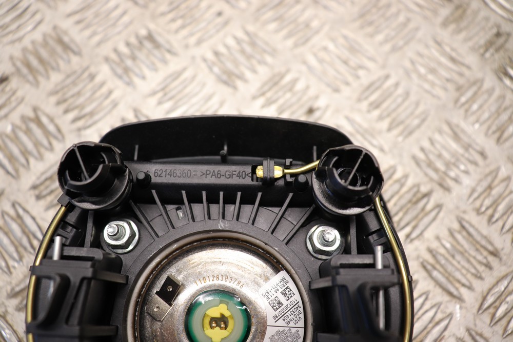 FORD FIESTA MK7 STEERING WHEEL AIRBAG (SEE PHOTOS ) 20092012 YD11