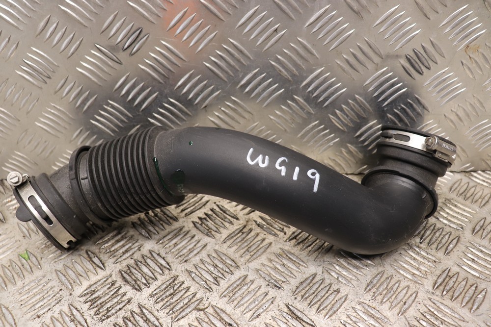 FORD FIESTA MK8 1.0 ECOBOOST AIR INTAKE PIPE 201720 WG191 Gala Motors