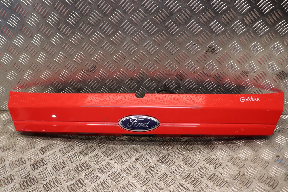 FORD FIESTA MK7 TAILGATE BADGE TRIM IN RACE RED 20132017 GX16U Gala