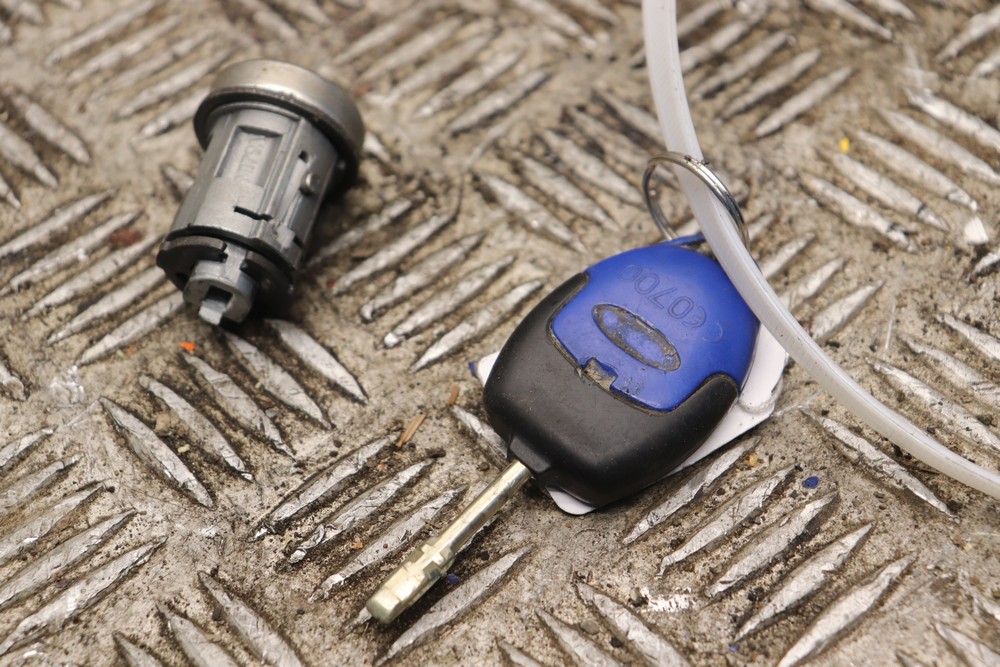 FORD TRANSIT MK7 IGNITION BARREL WITH KEY 20062014 BV08 Gala Motors