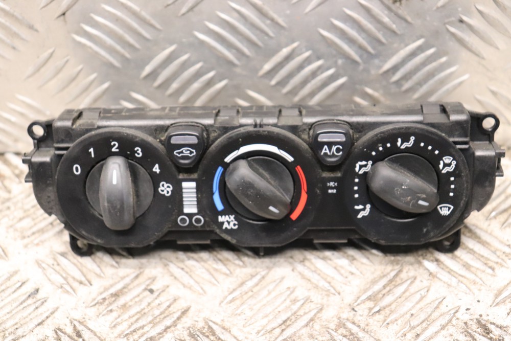 FORD TRANSIT CUSTOM MK8 CLIMATE CONTROL PANEL 20172018 WO17 Gala Motors