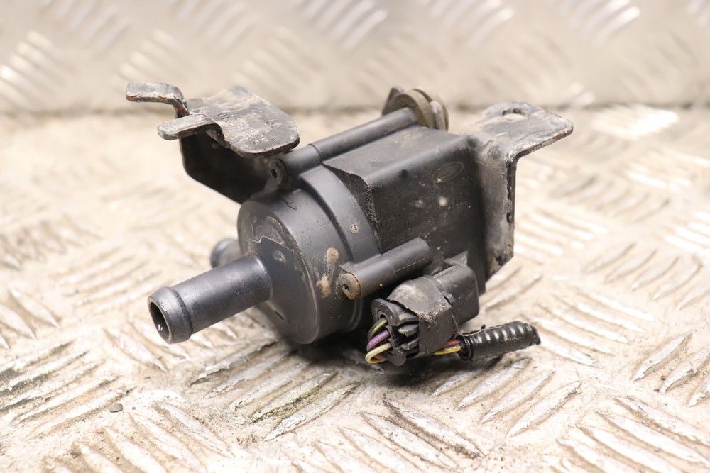 FORD FIESTA MK7 1.0 ECOBOOST ANTIFREEZE CIRCULATION PUMP 20132017