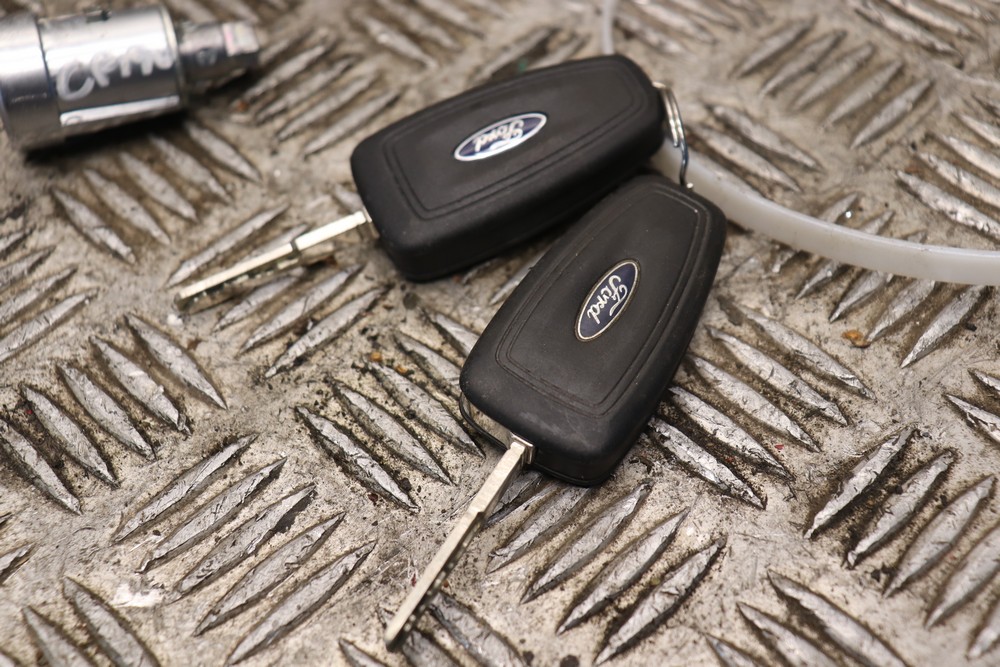 FORD TRANSIT CUSTOM MK8 KEY FOB IGNITION BARREL WITH 2 KEYS 20182022