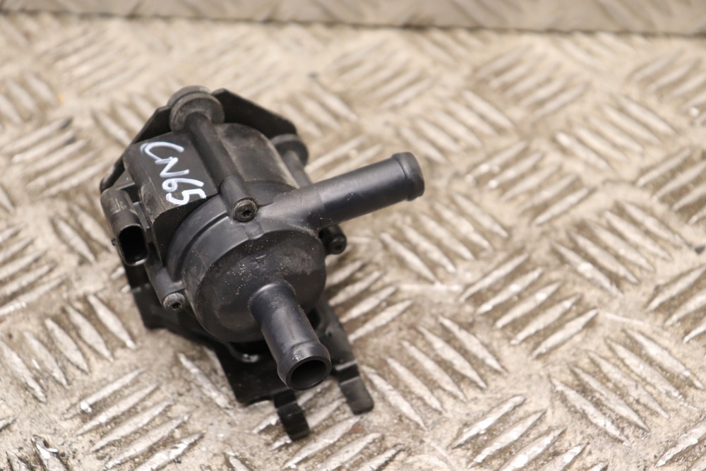 FORD FOCUS MK3 1.0 ECOBOOST EURO 6 ANTIFREEZE CIRCULATION PUMP 2015