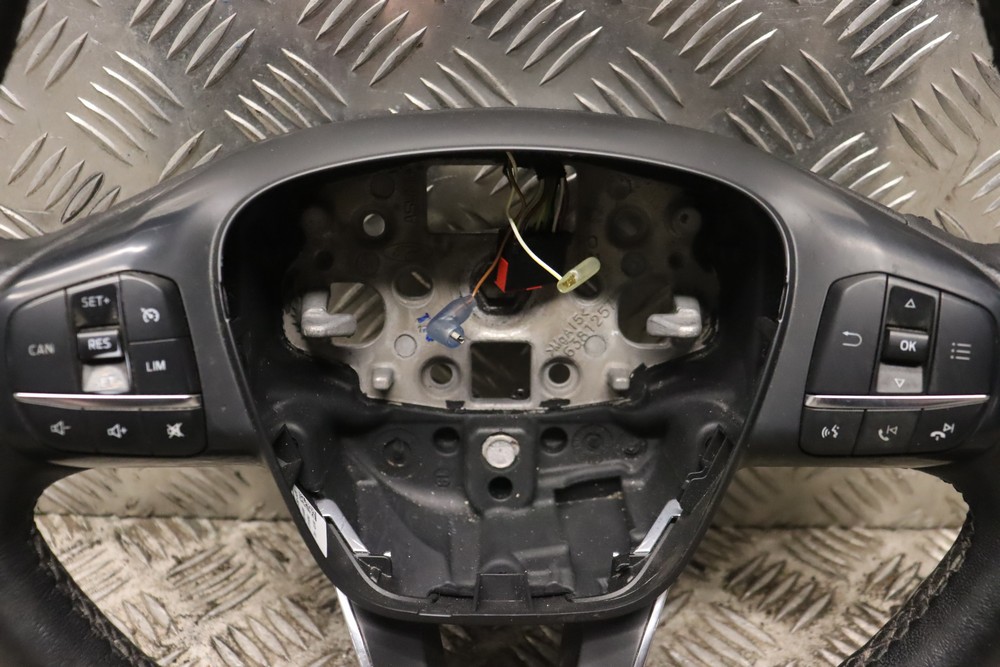 FORD TRANSIT CUSTOM MK8 STEERING WHEEL WITH MUTIFUNCTION BUTTONS 2018