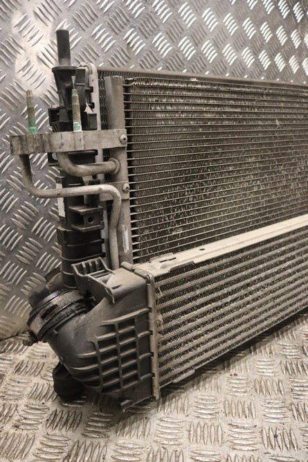 FORD FOCUS MK2 ST225 2.5 PETROL RADIATOR PACK 2005-2008 VN06 – Gala Motors