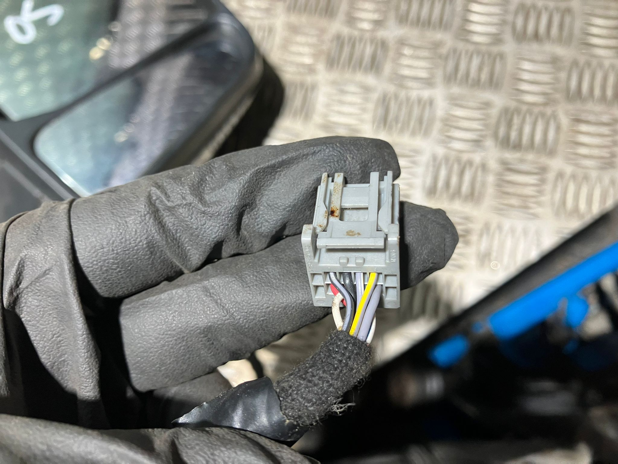 WhatsApp Image 2025-12-17 at 16.20.0488888