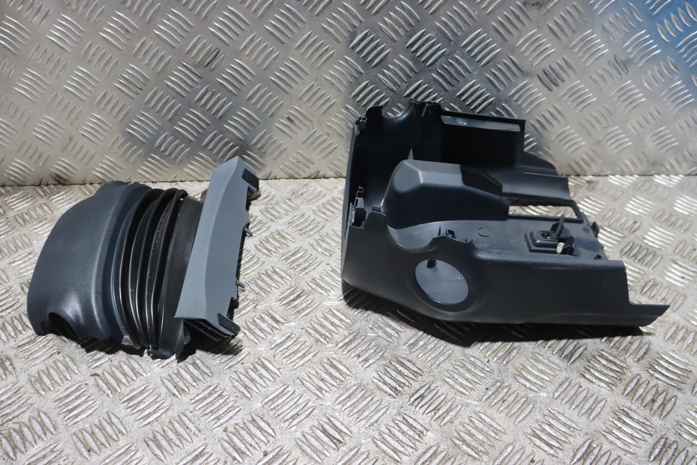 FORD FIESTA MK7 STEERING COLUMN SURROUND TRIM 20092012 DU09 Gala Motors