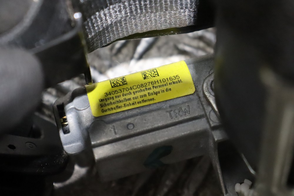 FORD FIESTA MK7 FRONT SEAT BELTS WITH TENSIONERS 3DR 20092012 DU09 Gala Motors