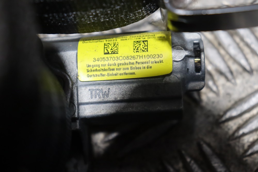 FORD FIESTA MK7 FRONT SEAT BELTS WITH TENSIONERS 3DR 20092012 DU09 Gala Motors