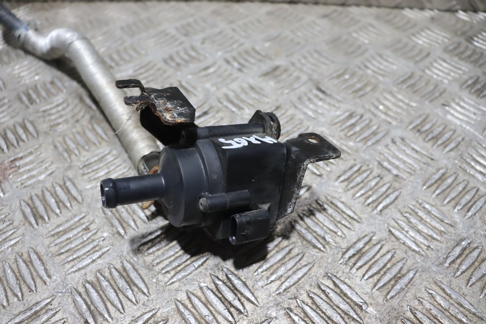 FORD FIESTA MK7 1.0 ECOBOOST ANTIFREEZE CIRCULATION WATER PUMP 2013