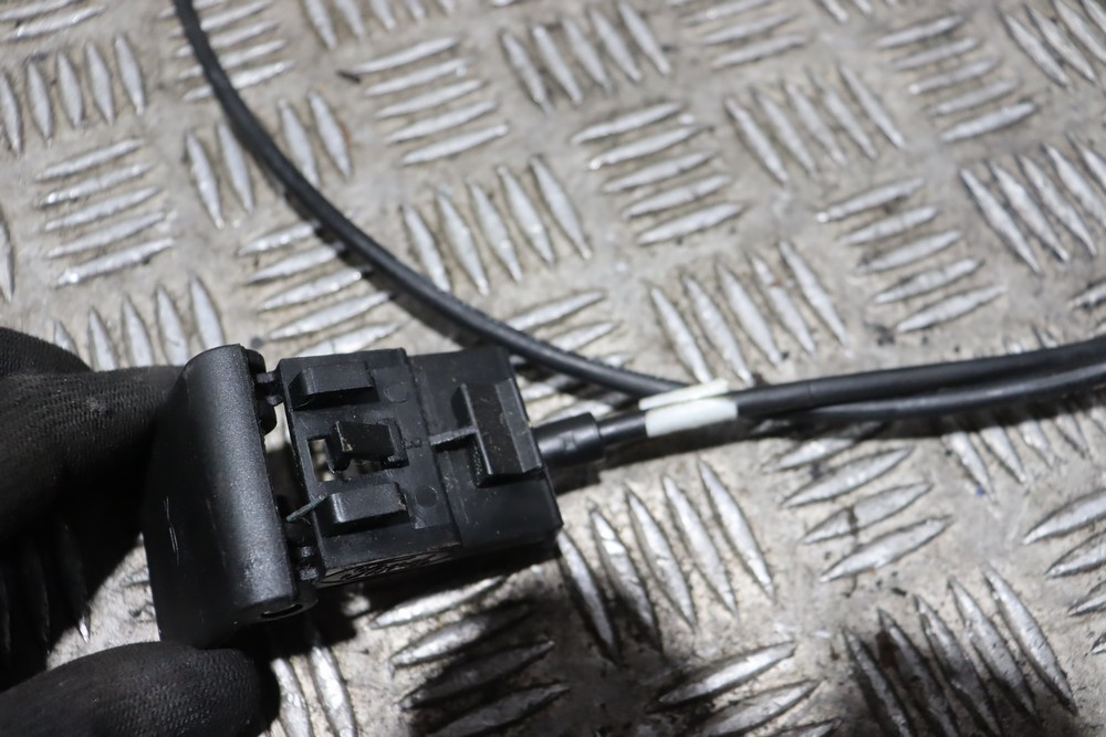 FORD FIESTA MK7 RELEASE CABLE AND LEVER 20092012 OE59 Gala Motors