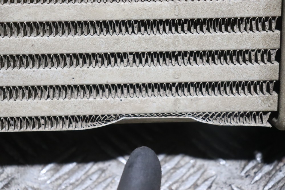 FORD TRANSIT CUSTOM MK8 2.2 TDCI EURO 5 INTERCOOLER (DAMAGED) 20132016