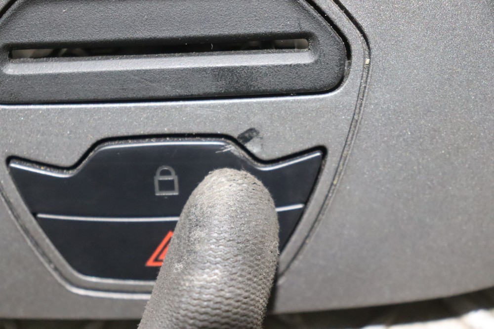 FORD TRANSIT CUSTOM MK8 RADIO CONTROLS FASCIA TRIM (SEE PHOTOS) 2017 ...
