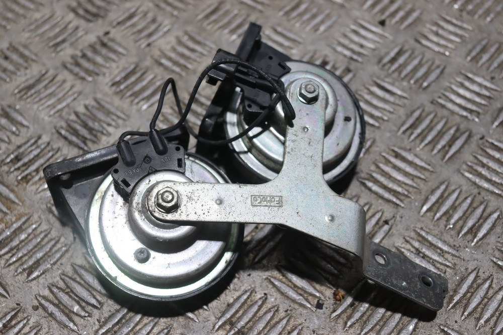 FORD TRANSIT CUSTOM MK8 HORNS 20132016 161D Gala Motors