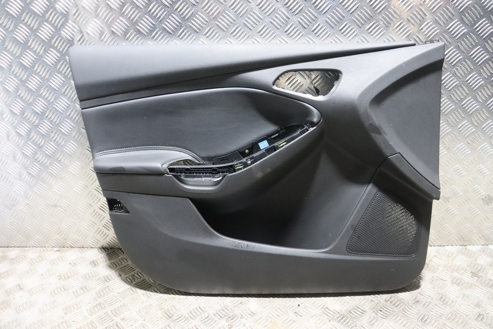 FORD FOCUS MK3 ST NSF DOOR LEATHER DOOR CARD 20152018 LS15F Gala Motors