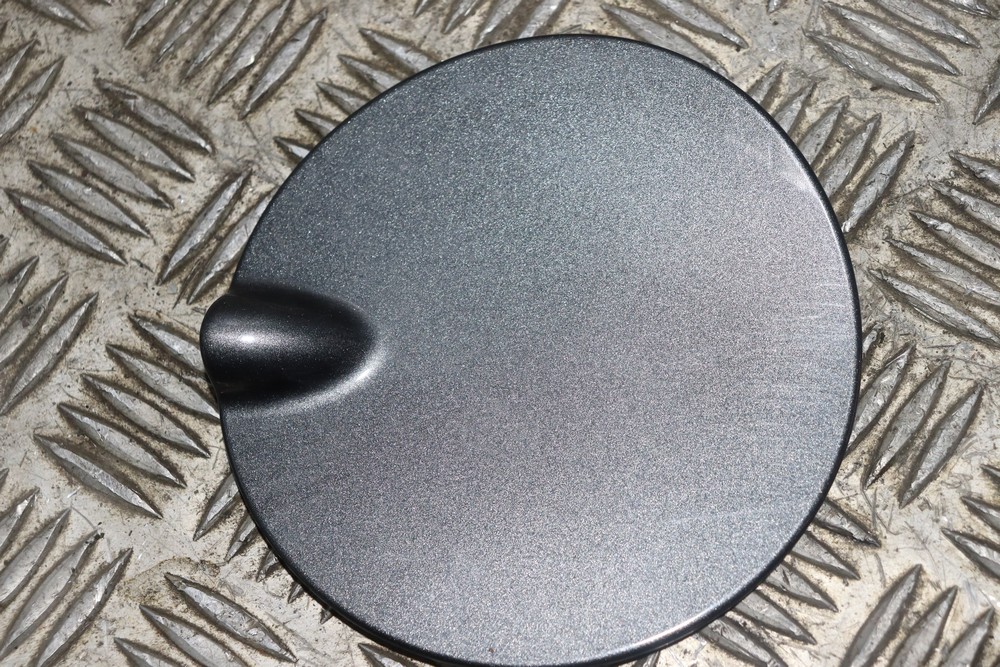 FORD FIESTA MK7 FUEL TANK DOOR FLAP IN GREY D1BBA405A03AA 13