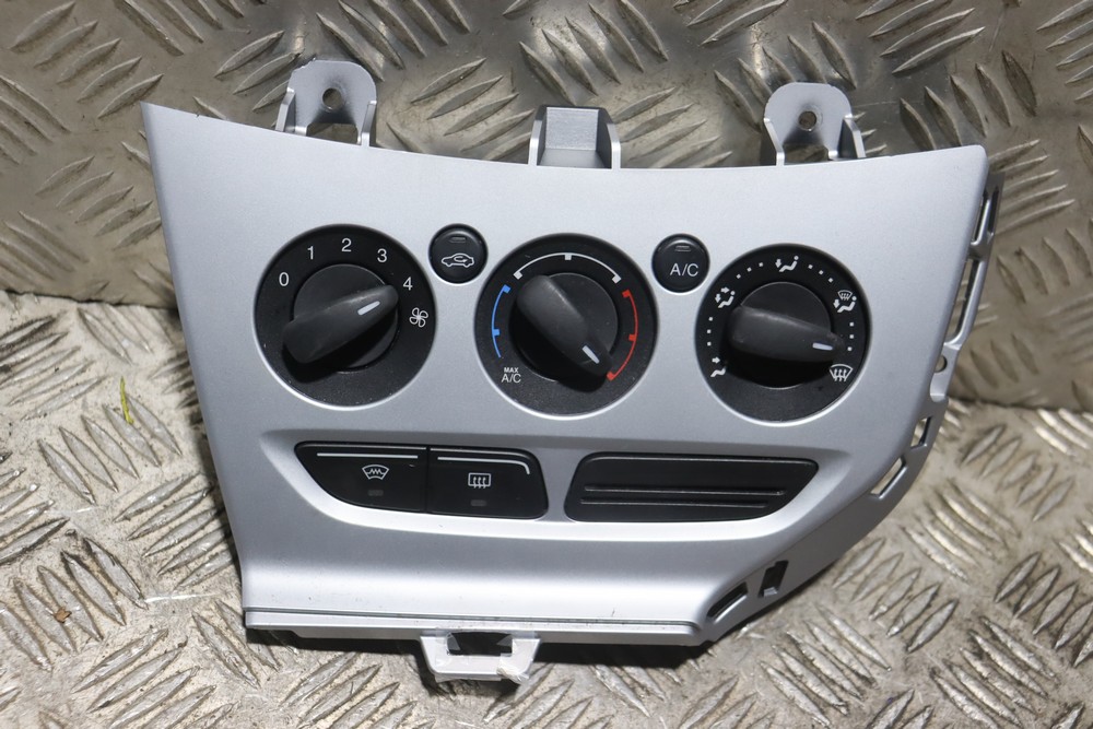 FORD FOCUS MK3 MANUAL A/C HEATER CLIMATE CONTROLS 20112015 YX61 Gala