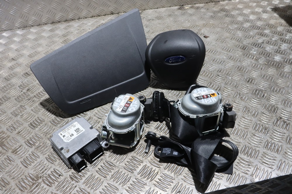 FORD KA + PLUS MK3 AIRBAG KIT SEAT BELTS MODULE 20172021 HF17 Gala