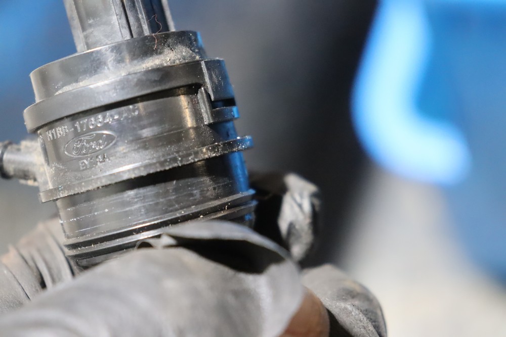 FORD FIESTA MK8 WINDSCREEN WASHER PUMP H1BB17664AC 20172021 AX67F