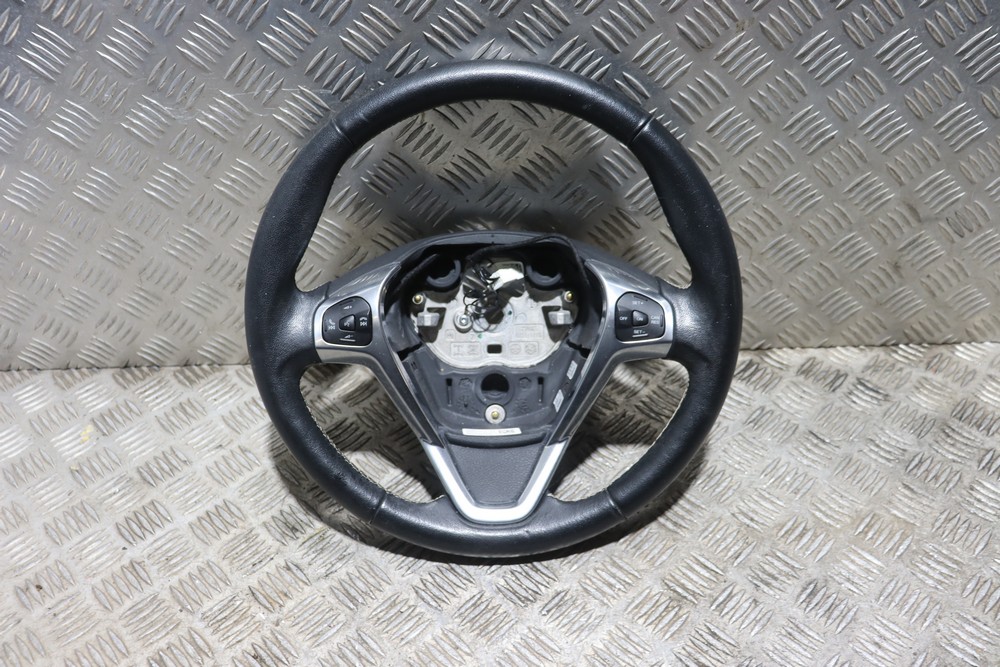 Ford fiesta mk7 custom steering wheel deals