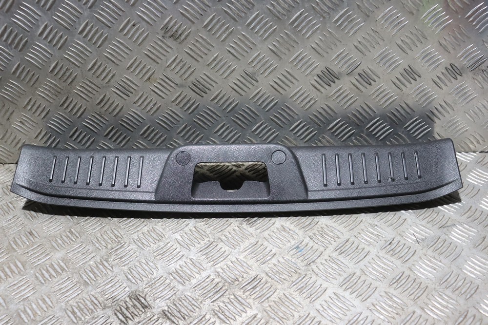 FORD FIESTA MK7 ZETEC S BOOT STEP TRIM 8A61B40352BBW 20132017 BL64