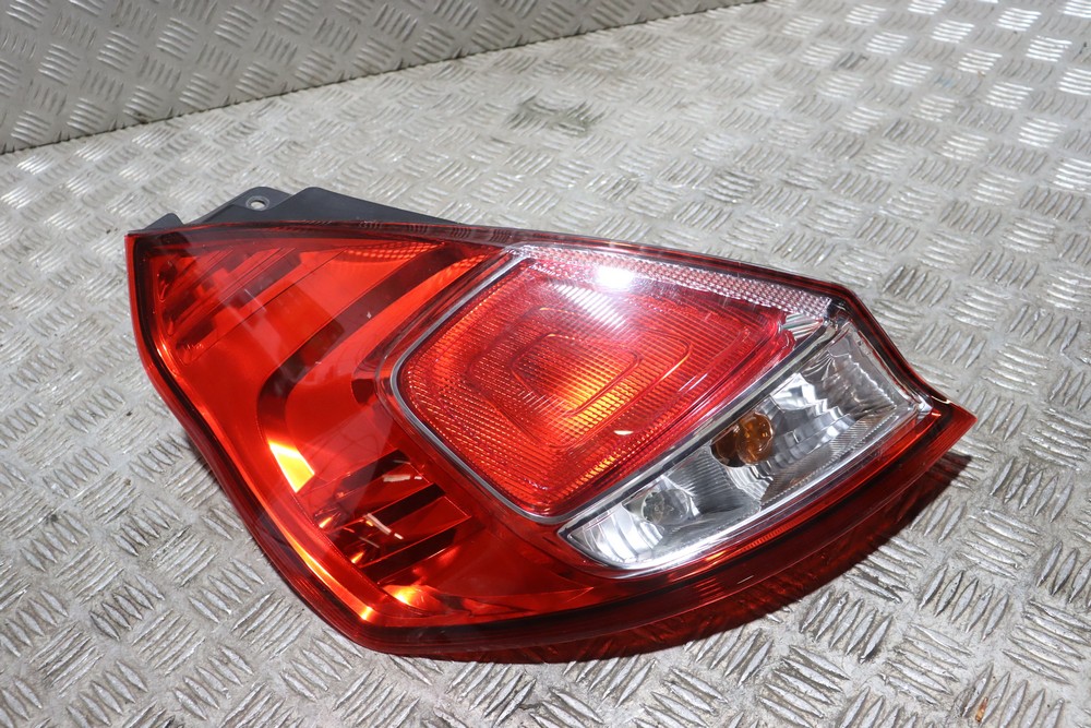 FORD FIESTA MK7 ZETEC S NS REAR TAIL LIGHT CLUSTER C1BB13405AE 2013