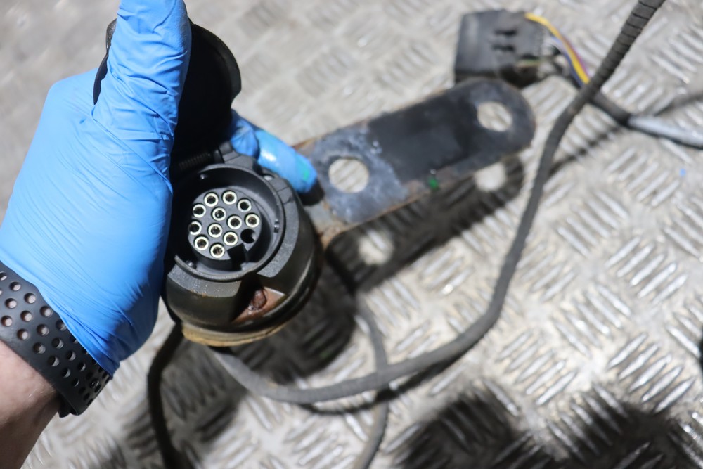 FORD RANGER MK3 TOW BAR WIRING LOOM SOCKET EJH785490 20162022 YO68 Gala Motors