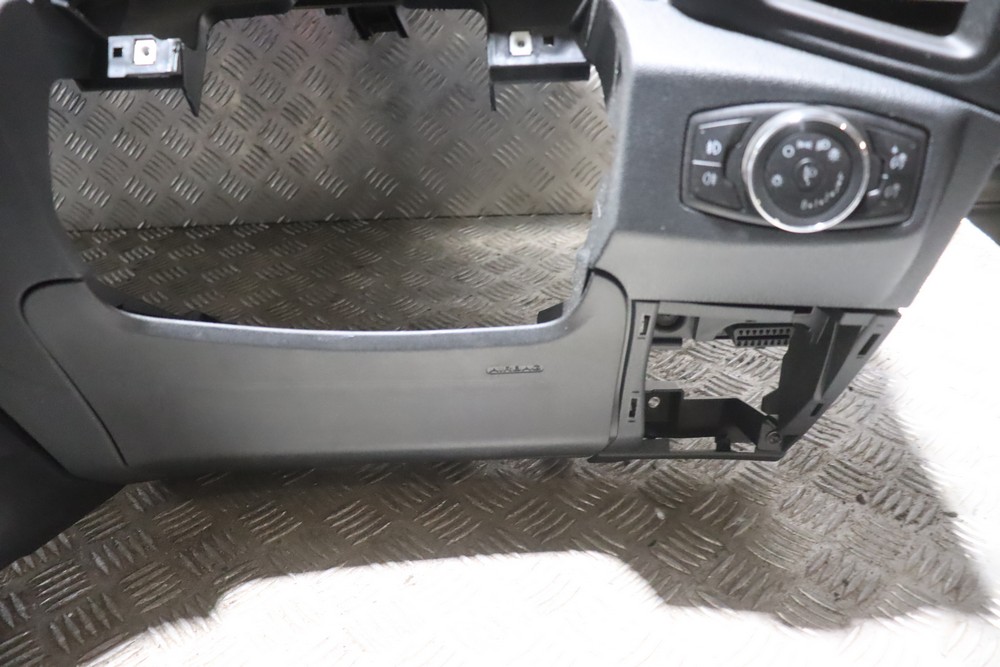 FORD ECOSPORT MK1 STLINE DASHBOARD PASSENGER AND KNEE AIRBAG 20182020