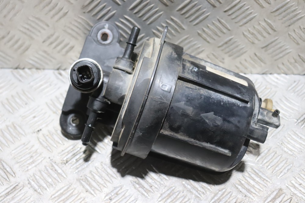 Ford custom on sale fuel filter