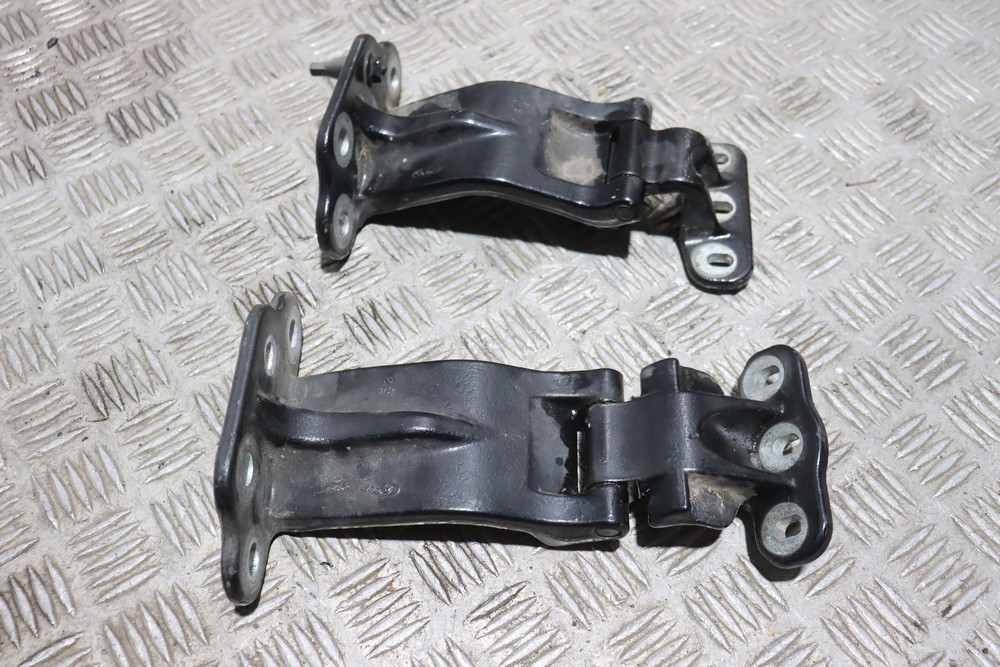 Ford transit custom hot sale rear door hinge
