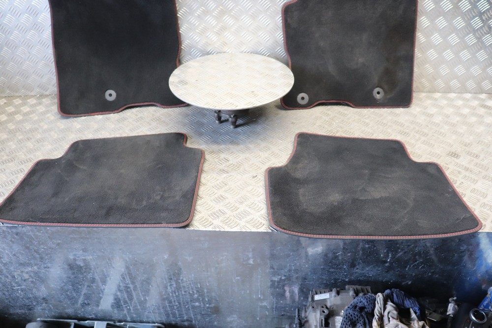 FORD KUGA MK3 STLINE X FLOOR MATS NV4JS130D00TA3JA6 20202023 EU72