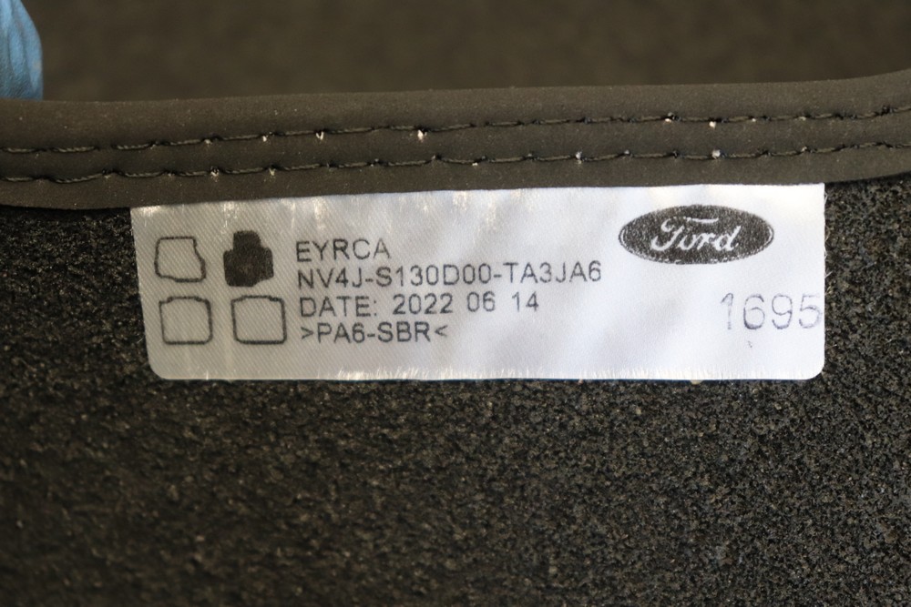 FORD KUGA MK3 STLINE X FLOOR MATS NV4JS130D00TA3JA6 20202023 EU72