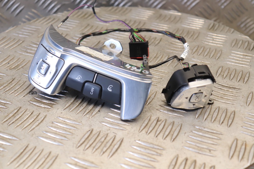 FORD GALAXY MK3 SMAX MONDEO MK4 CRUISE CONTROL BUTTON (LEFT ONLY) 2010