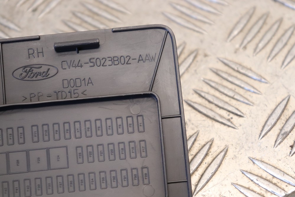 FORD KUGA MK2 FUSE BOX COVER CV44S023B02AAW 20132016 MM14 Gala Motors