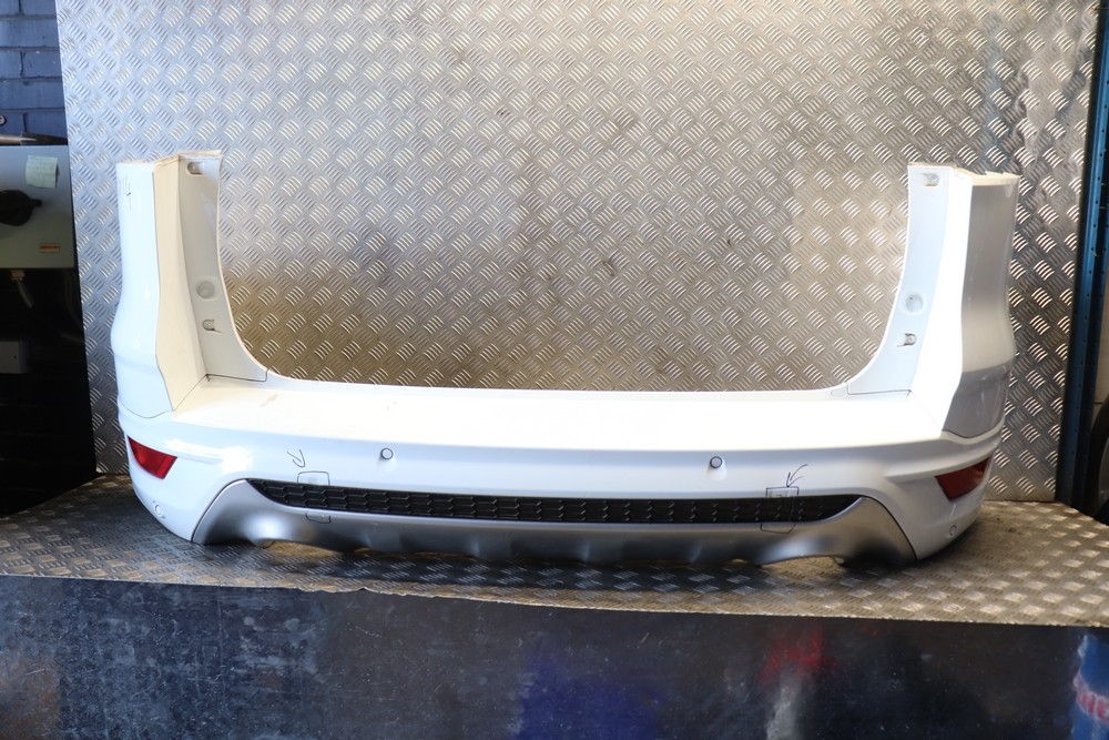FORD KUGA MK2 REAR BUMPER COMPLETE IN FROZEN WHITE (SEE PHOTOS) 2013-2016  MM14