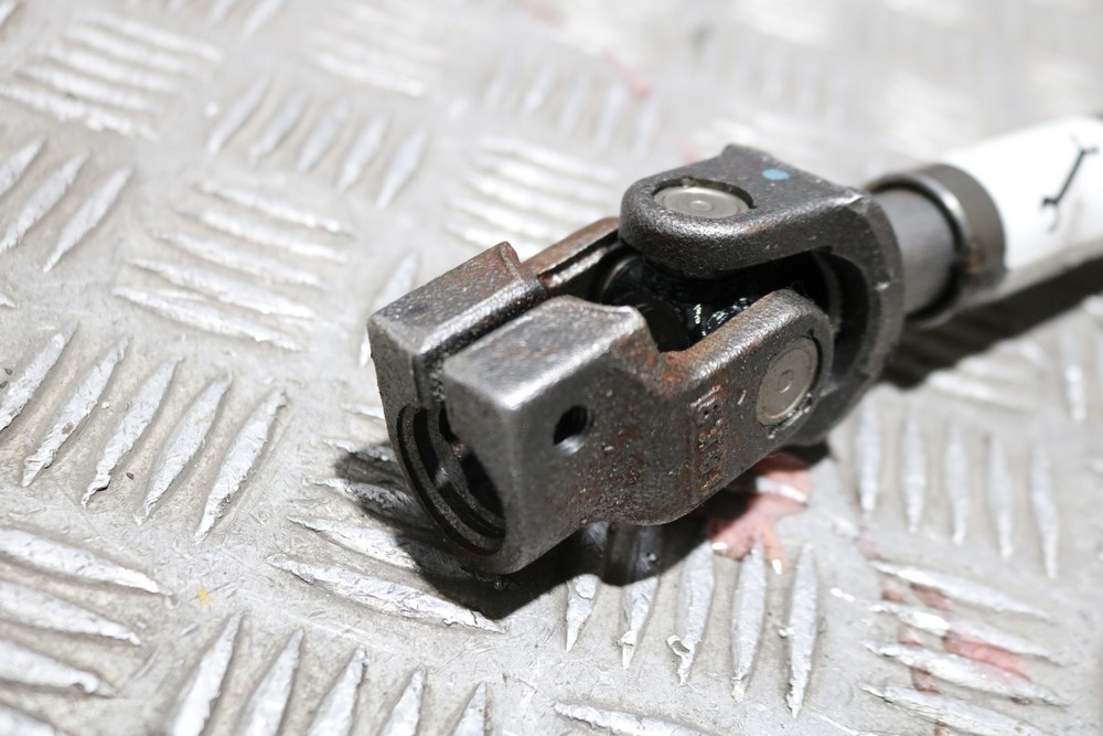 FORD FIESTA MK7 STEERING COLUMN KNUCKLE INTERMEDIATE SHAFT 20092012